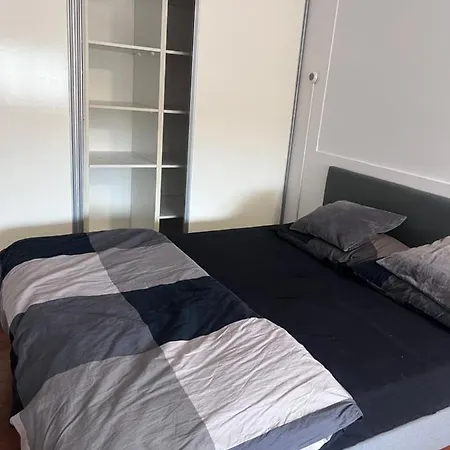 ホームステイ Family Studio-barendrecht *